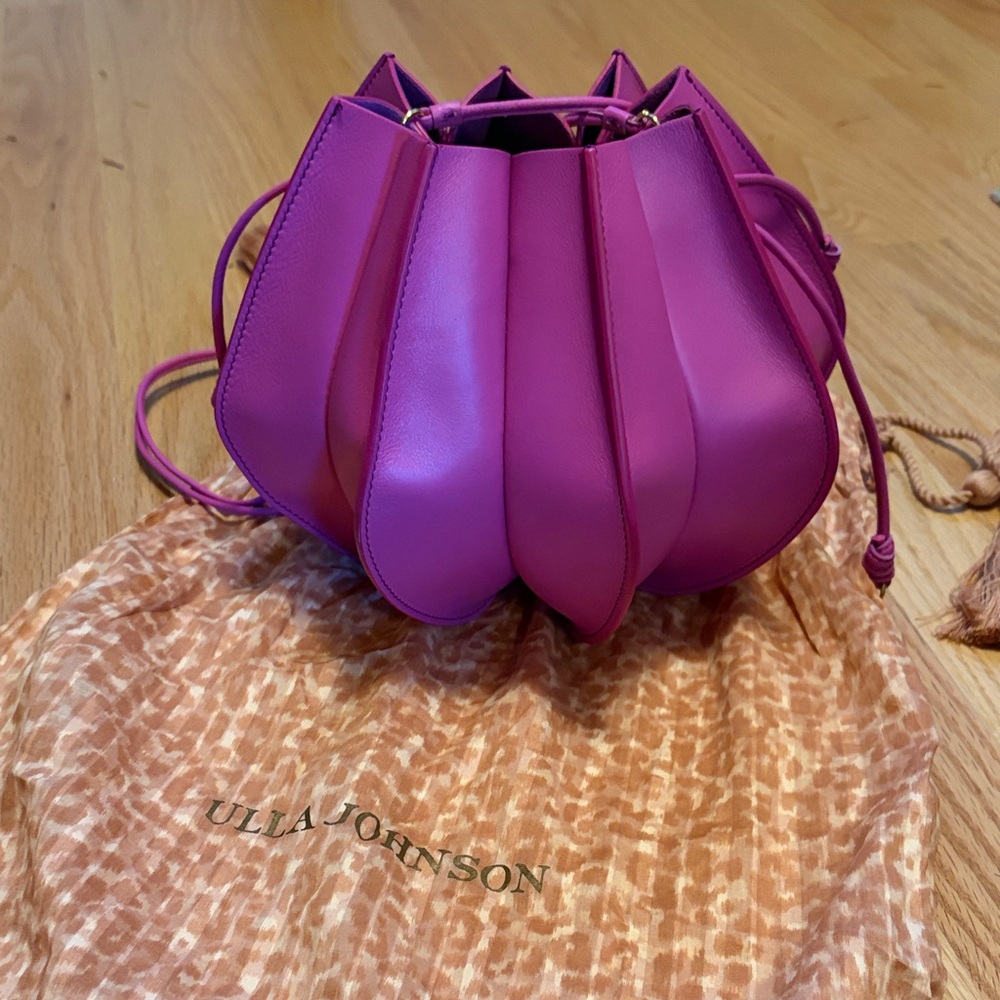 Ulla Johnson - Lotus Flower Pochette in Orchid